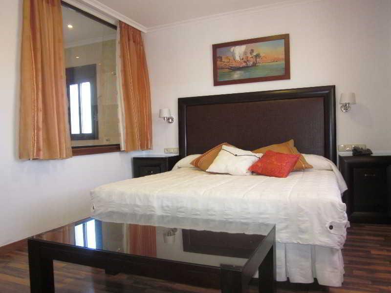 Hotel Mulhacen Guadix Exterior photo