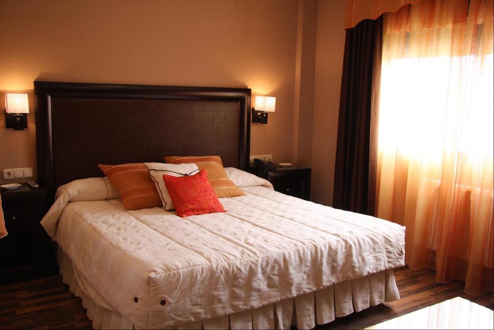 Hotel Mulhacen Guadix Room photo